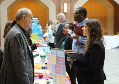 students talk to counseling agencies
