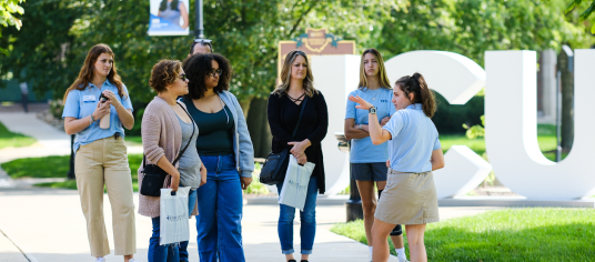 Family on a campus tour at JCU